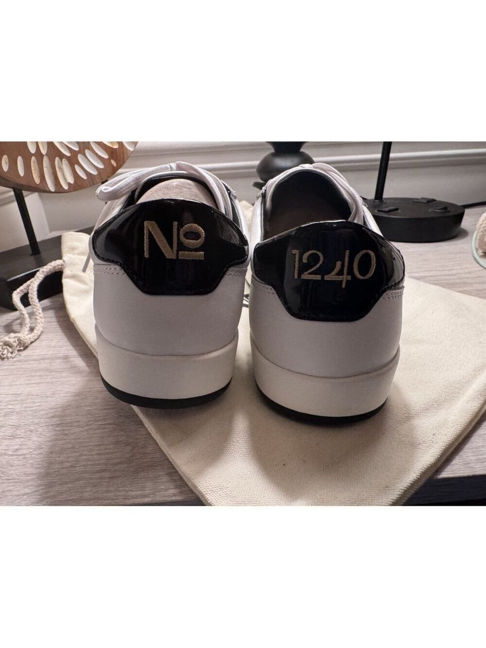 Novella Low Top Luxury Sneakers in Dust Bag New White/ Black 10 - Picture 8 of 14